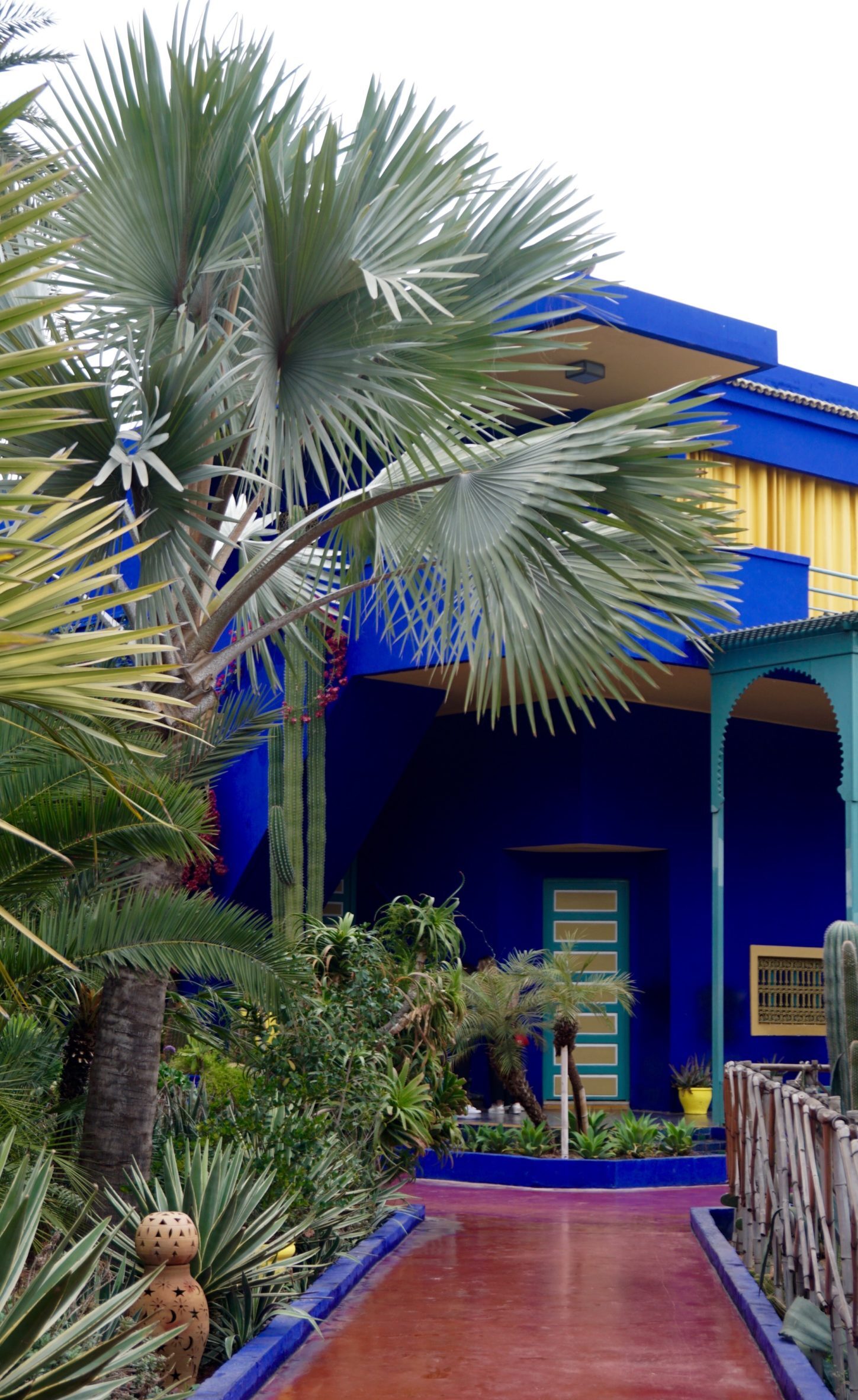 Colourful Pathways - Best of Blue