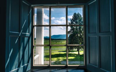 Kathleen Grissom’s Bestselling Novel “The Kitchen House” Introduces us to Plantation Life in Virginia