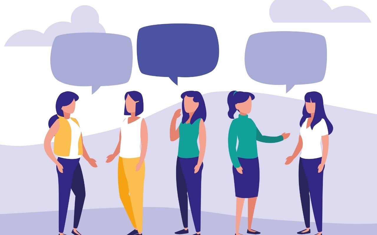 how to start a conversation when travelling solo