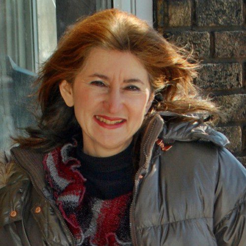 Sandra Phillips headshot