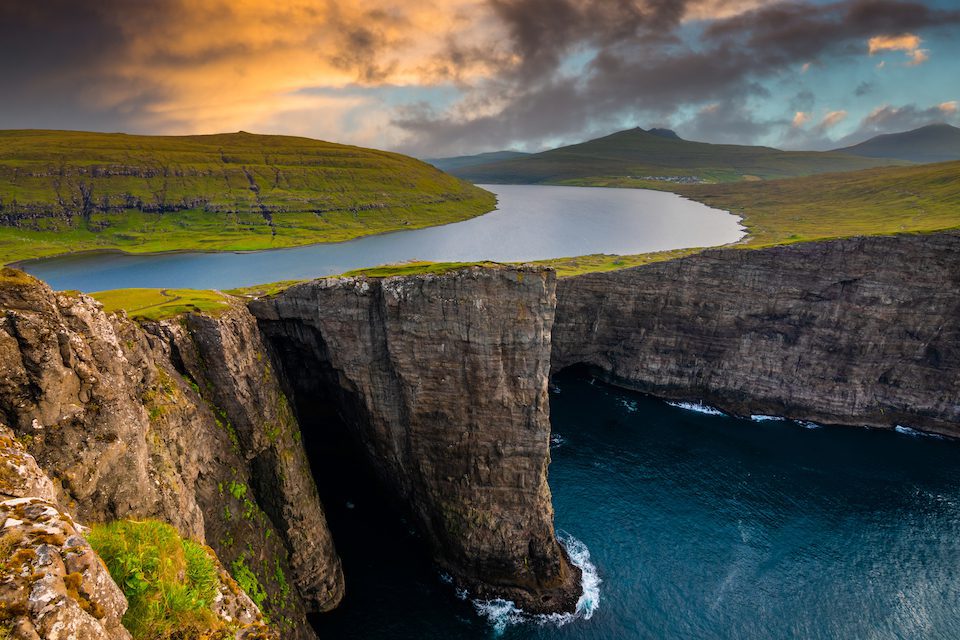 Sunset at Sorvagsvatn or Leitisvatn lake in the island of Vagar. Faroe Islands.
