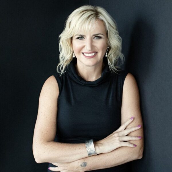 Carolyn Ray JourneyWoman