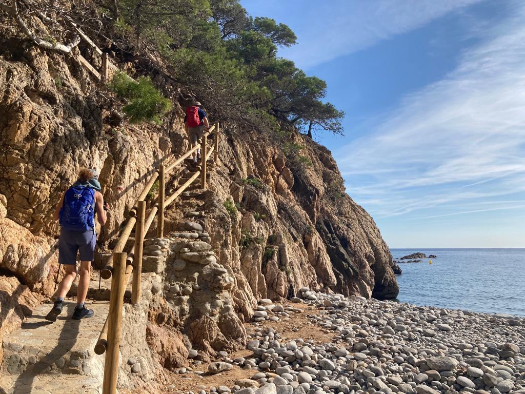 Walking Trips Women - Walking Costabrava