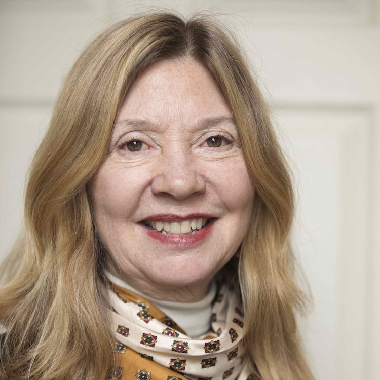 Maureen Littlejohn headshot