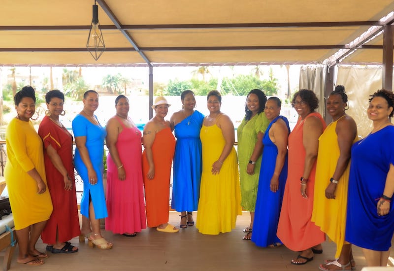 Women traveling with Dawn Booker and Packlight Global in Luxor Egypt