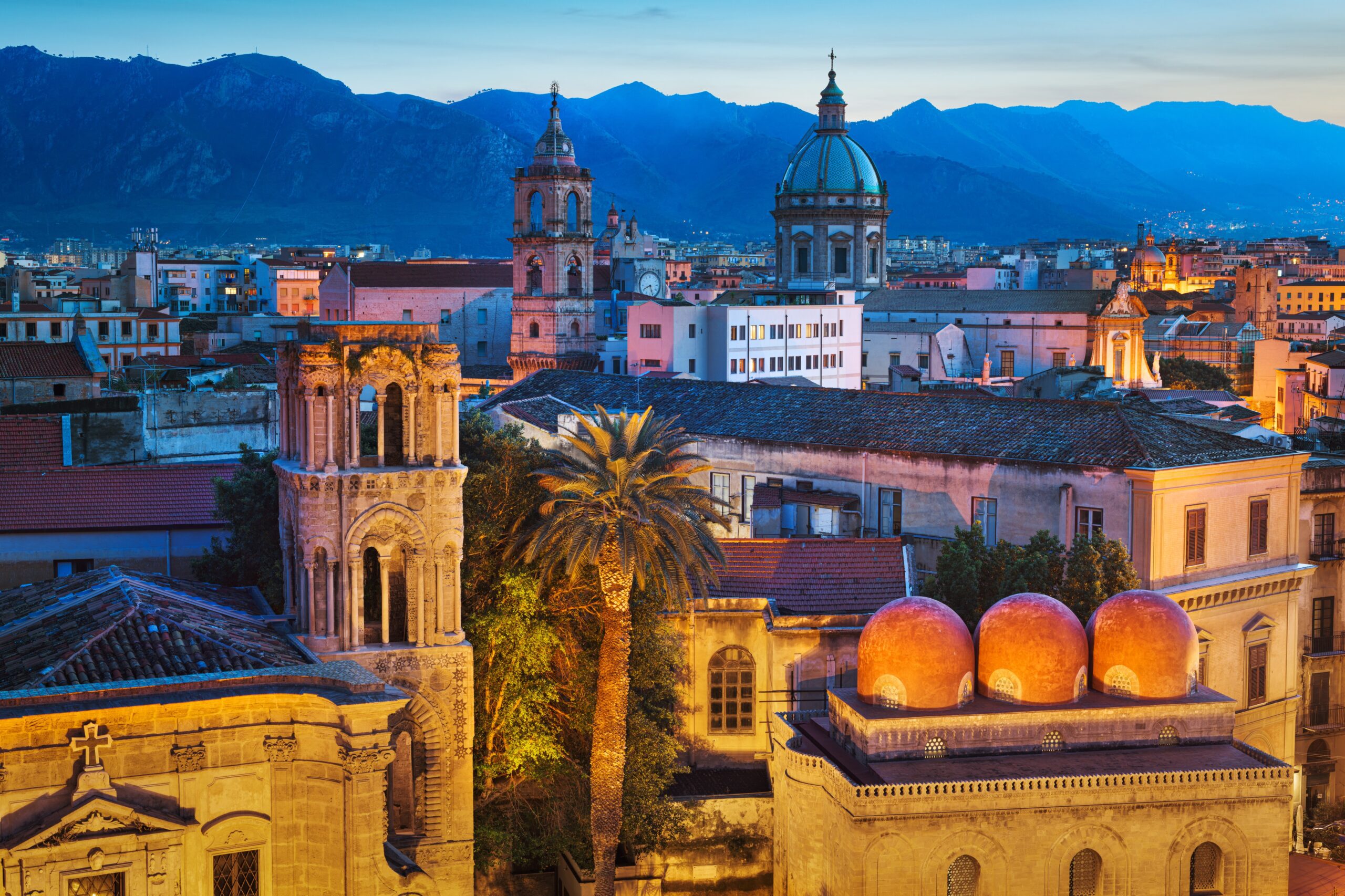 evening in palermo sicily with medieval buildings