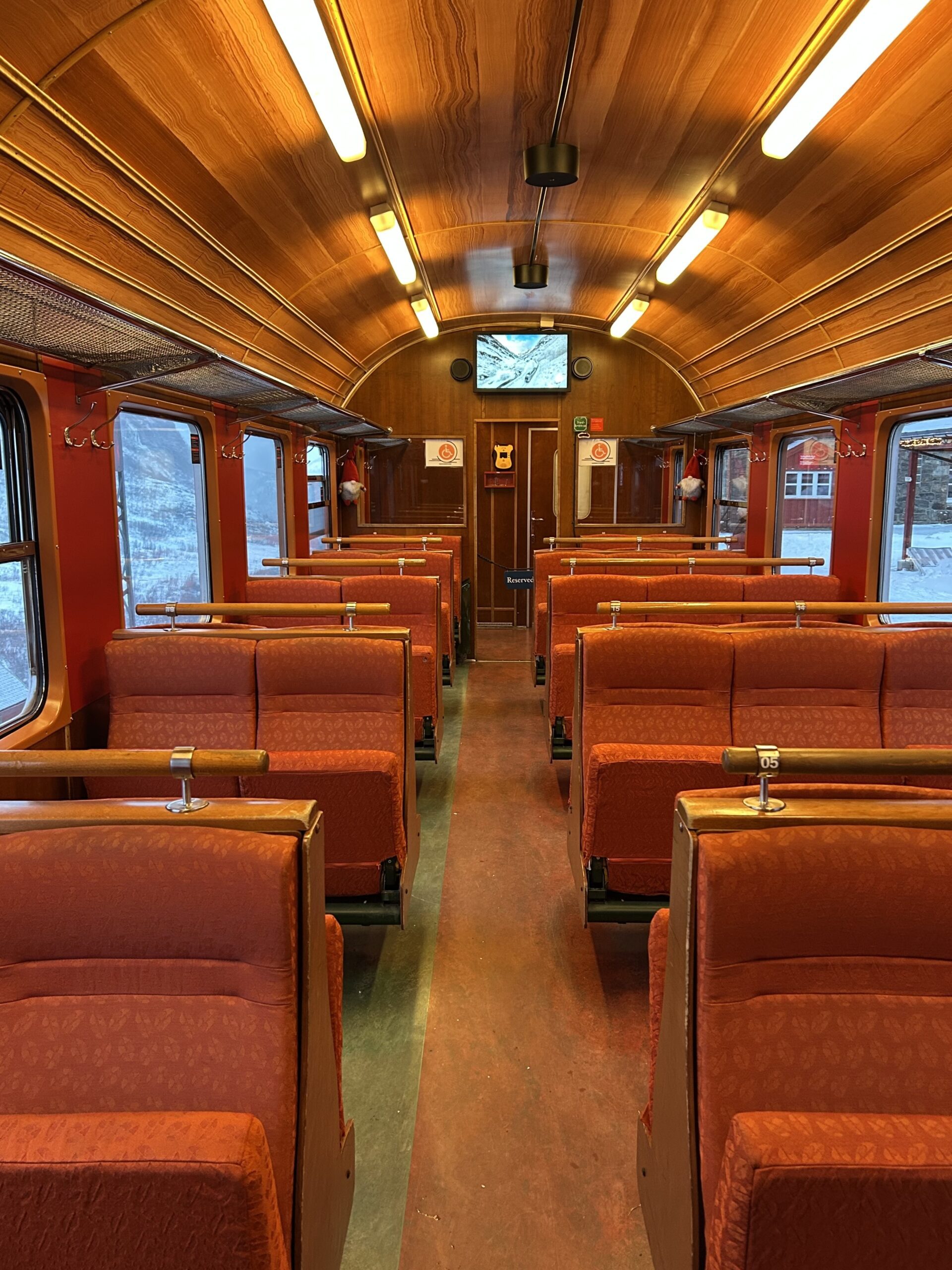 inside flam railway car norway