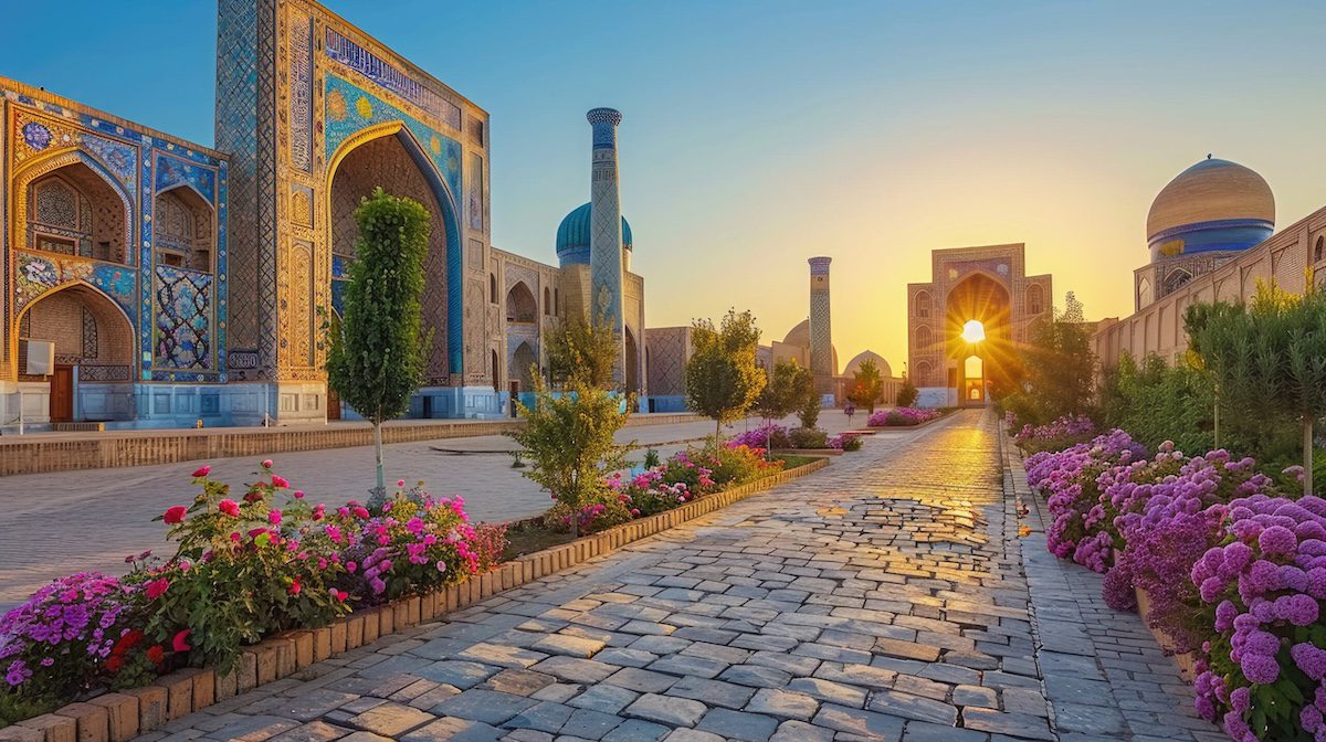 Travel Uzbekistan with Solos