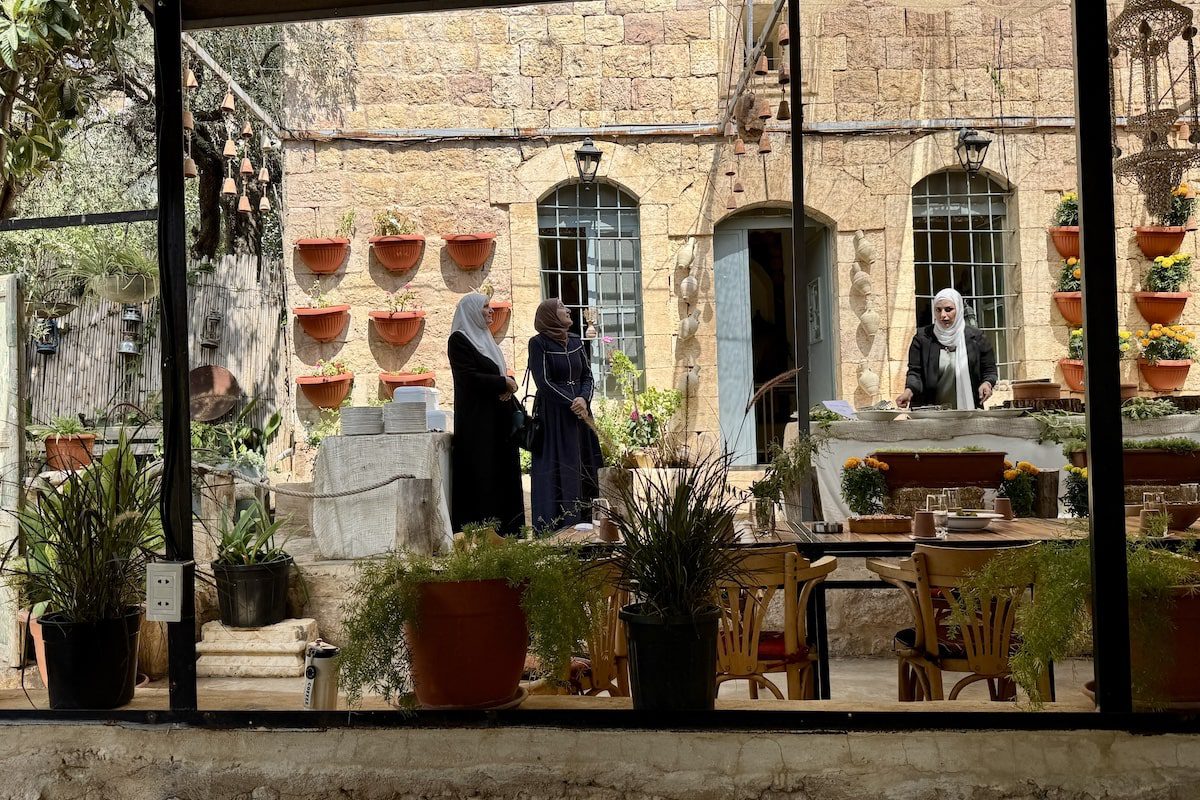 Lunch preparations at Beit Khairat Souf Jordan