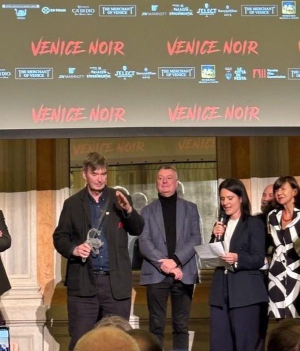 Closing Ceremony - Ian Rankin with the Glass Dagger